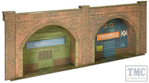 C8 Superquick OO/HO Red Brick Embankment Arches Card Kit - Picture 1 of 1