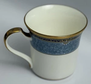 Taza de té/café Noritake Bone China Japan Icon 9784 borde dorado azul - Imagen 1 de 7