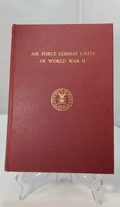 AIR FORCE COMBAT UNITS OF WORLD WAR II - Picture 1 of 4