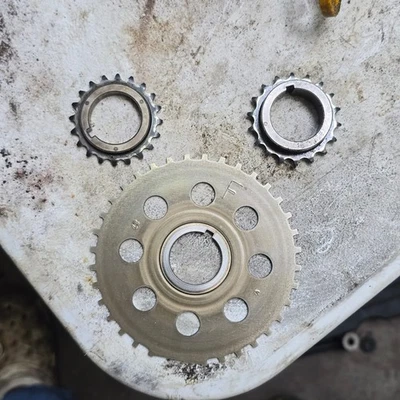 09-19 Toyota Corolla 1.8 2ZRFE Crankshaft Timing Gear Small Crank Sprocket - Image 1 of 2