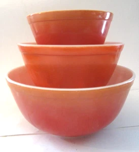 Vintage Pyrex Orange to Red Ombre Flameglo Mixing Bowls 401 402 403 1970's - Picture 1 of 18