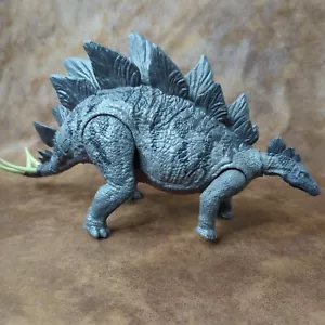 Jurassic World Action Attack Stegosaurus Action Figure Dinosaur 2017 Mattel - Picture 1 of 4