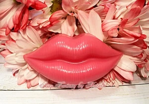 Lips Soap Kiss Soap  Red Lips Soap Party Favor Valentine's Day Soap - Bild 1 von 7