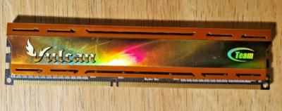Team Group Vulcan 4GB DDR3 2133 PC3-17000 Memory - Image 1 of 2