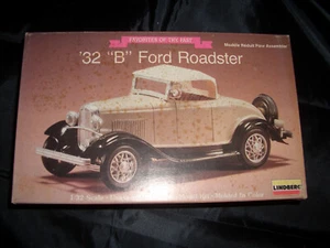 Lindberg 1932 Ford Roadster Modell Maßstab 1:32 (*ohne Decals*) - Bild 1 von 2