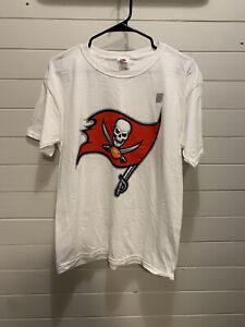 Tampa Bay Buccaneers Bucs Shirt Youth Extra Large NFL NWOT Fruit Of The Loom
