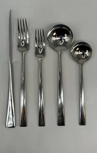 Dansk RONDURE 5 pc Place Setting Dinner Flatware Forks Spoons Stand Up Knife - Picture 1 of 18