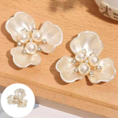 Pearl Flower-shaped Buttons Decorative Rhinestone Buttons Crystal 10PCS DIY New - Image 1 of 4