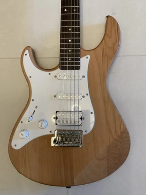 Yamaha Pacifica PAC112JL YNS Left-Handed Electric Natural Left Handed Electric - Image 1 of 4
