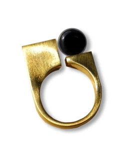 Anillo Cerámica Dorado Ajustable Negro - Imagen 1 de 2