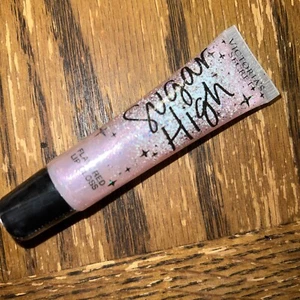 NEW! VICTORIA'S SECRET BEAUTY RUSH (SUGAR HIGH) FLAVORED LIP GLOSS SEALED💝 - Picture 1 of 2
