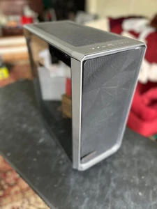 Fractal Design Meshify 2 Compact Black ATX High-Airflow Case Grey Light Tint - Bild 1 von 5