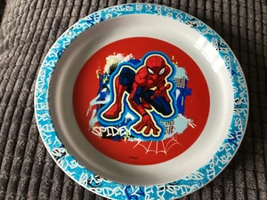 BNWT New Plastic 21cm Plate - Marvel Spiderman - Reusable - Microwave Safe - Picture 1 of 4