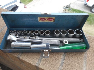 SK-Wayne 3/8 & 1/4 inch drive SAE socket set - Image 1 of 4