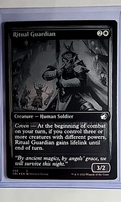 2022 MTG Magic The Gathering Innistrad Double Feature Foil #30 Ritual Guardian - Image 1 of 2