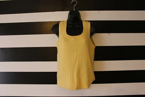 Willi Smith Women’s Yellow Plain Knit Cotton Blend Tank Top Size M Medium - Picture 1 of 3