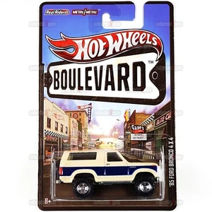 Camion Hot Wheels 85 FORD BRONCO 4x4 - BOULEVARD Real Riders 1:64 HW Mattel X8241 - Foto 1 di 3