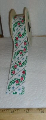 Offray Craft Cut Edge Ribbon Red Green White Floral 1 7/16" W 25 Yards Vtg. USA - Image 1 of 2