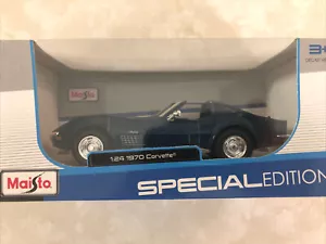 Maisto 1:24 Scale Special Edition 1970 Corvette. Dunkelblau. Neu im Karton - Bild 1 von 4