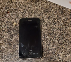 lot of 13 mix Apple -  Black  A1332 (GSM) )1349,1532,.read - Picture 1 of 2