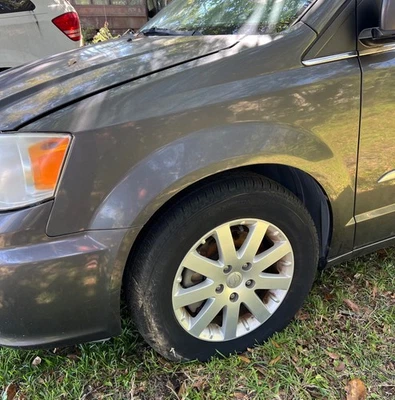 2011-2016 Chrysler Town & Country OE Front Driver Side Fender Panel Assembly PXJ - Image 1 of 4