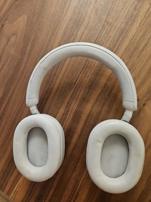 Sony WH-1000XM5 Wireless Noise-Canceling Headphones White - Image 1 of 3