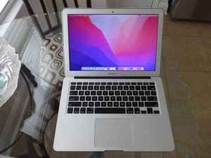 MacBook Air A1466, 2.2 GHz Core i7, 8 GB Ram, 512 GB SSD, Z0UU1LL/A (2017) - Bild 1 von 11