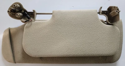 Chevy Cadillac GMC Escalade Tahoe Yukon 2001-2006 lado del conductor parasol gris Foto 1 de 4