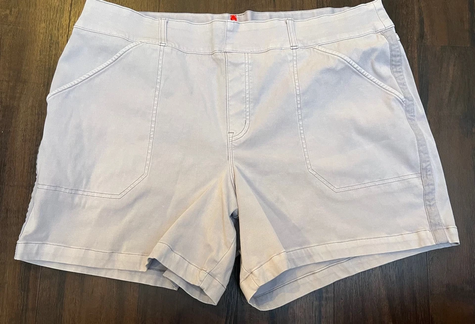 SPANX 短裤女式 3X/3T 紫色浅兰花斜纹口袋纽扣夏季海滩 — 第 1/4 张图片