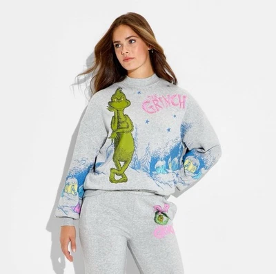 Women's Grinch Fleece Graphic Sweatshirt Pullover Long Sleeve Size Large - Image 1 of 4