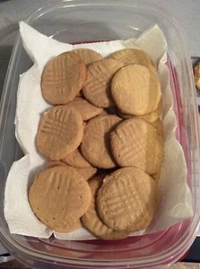 Hausgemachte Erdnussbutter Kekse 3 Dutzend - Bild 1 von 2
