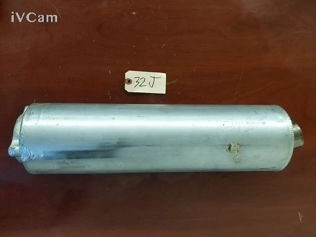 Silenciador de stock original Honda CBR 929 RR 2001-2002 18310-MCJ-671 Foto 1 de 4