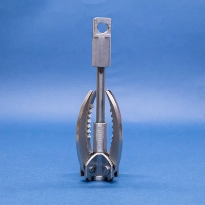 Ruipoo Steel Grappling Hook for Survival Foldable Claw Multifunction - Image 1 of 3