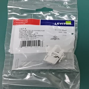 Leviton 61110-BW6 eXtreme Cat 6+ Connecteur QuickPort, Blanc, 20+Pack - Photo 1/1