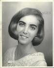 1966 Press Photo Miss Jonel Mary Dewhirst, Zeus, Maid, 1966 - Noa87966