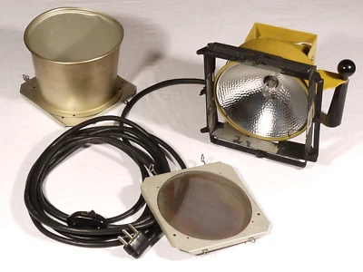 PRL) LAMPADA LOWEL QUARTZ D STUDIO FOTOGRAFICO SPOT FLOOD LIGHT HALOGEN LAMPS - Image 1 of 4