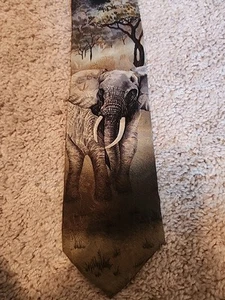 ENDANGERED SPECIES Wembley Mens Tie SILK AFRICAN Elephant  Jungle - Picture 1 of 3