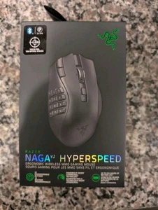 New Razer Naga V2 HyperSpeed Wireless Gaming Mouse RZ01-03600100-R3U1 - Sealed - Picture 1 of 3