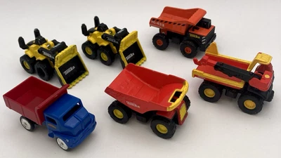 Lote de 6 camiones volquete Maisto Tonka de construcción de plástico y fundición a presión Foto 1 de 4