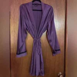 APT 9 INTIMATES DARK PURPLE AND BLACK LACE DESIGN WRIST ROBE XL - Picture 1 of 3