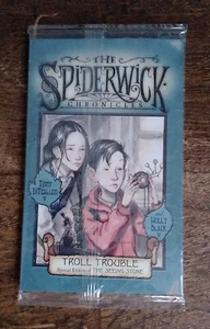 BOOK "THE SPIDERWICK CHRONICLES-TROLL TROUBLE"/60pgs/Paperback For Young Readers - Picture 1 of 8