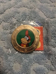 Moneda Wonder Ball Super Mario Dlddy Kong sin abrir - Nintendo - Rara - 2020 - Imagen 1 de 3
