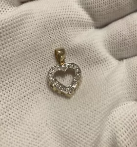 LOVE HEART PENDANT GENUINE ROUND DIAMONDS IN 10K GOLD ~ 1.4 GRAMS 1” - Picture 1 of 7