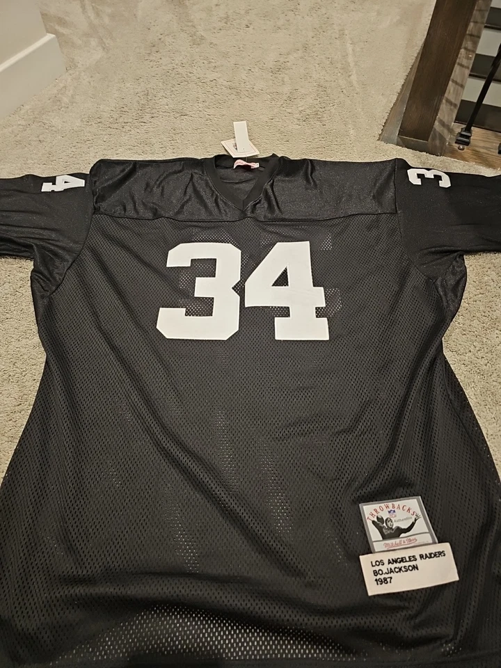 Camiseta de futebol vintage Mitchell And Ness Bo Jackson Los Angeles Raiders - Imagem 1 de 4