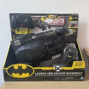 BATMAN Launch and Defend Batmobile Remote Controlled Car - Picture 1 of 4