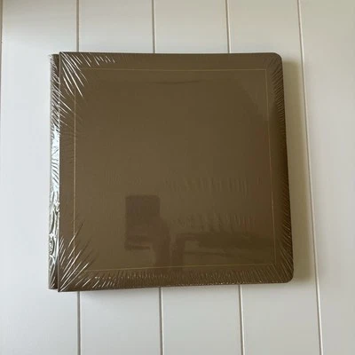 ¿Recuerdos creativos? Álbum de recortes 12x12 Buff Tan beige neutro marrón dorado nuevo  Foto 1 de 4