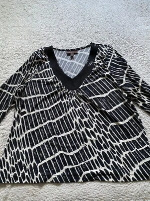 Dana Buchman Women Geometric Long Sleeve Shoulder Pads V-Neck Blouse Size XL - Image 1 of 4