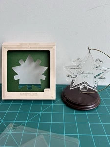 Punze 1981 klar Acryl Schneeflocke Ornament - Bild 1 von 3