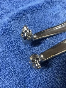 Chrome Contour Hand Lever Set with Skull Ends Harley Sportster Twin Cam 1996-07 - Picture 1 of 15