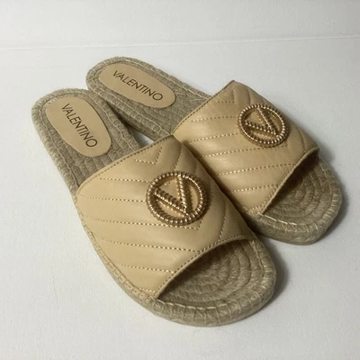 Sandálias slip on Valentino por Mario Valentino - Imagem 1 de 4